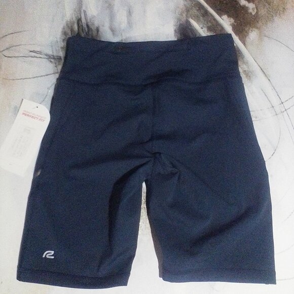 Athletic short for women - Picture 4 of 5